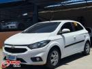 GM - Chevrolet Onix LT 1.4 Branca