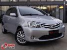 TOYOTA Etios Hatch XLS 1.5 16v Prata