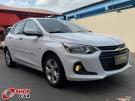 GM - Chevrolet Onix Hatch LT 1.0 12v Branca