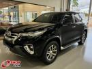 TOYOTA Hilux SRX D4-D 2.8TDi 16v 4X4 C.D. Preta
