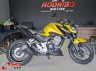 HONDA CB 300F Twister Dourada
