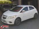 GM - Chevrolet Onix LT 1.0 Branca
