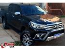 TOYOTA Hilux SRX D4-D 2.8TDi 16v 4X4 C.D. Preta
