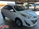 TOYOTA Yaris Sedan XL 1.5 16v Branca