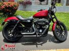HARLEY-DAVIDSON Sportster XL 883 Iron Vermelha