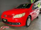 VW - Volkswagen Gol 1.0 4p. Vermelha