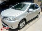 TOYOTA Etios Sedan XLS 1.5 16v Prata