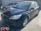 FORD Focus Sedan Ghia 2.0 16v Preta/Roxa