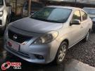 NISSAN Versa SL 1.6 16v Prata