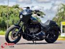 HARLEY-DAVIDSON Street Bob 1745 Preta