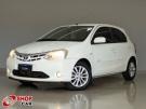 TOYOTA Etios Hatch XLS 1.5 16v Branca