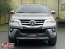 TOYOTA Hilux SRX D4-D 2.8TDi 16v 4X4 C.D. Prata