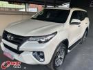 TOYOTA Hilux SW4 SRX D4-D 2.8TDi 16v 4x4 Branca