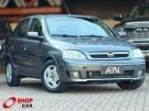 GM - Chevrolet Corsa Sedan Premium 1.4 Cinza