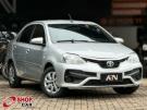 TOYOTA Etios Sedan XS 1.5 16v Prata