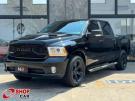 RAM 1500 Classic Laramie Night Edition 5.7 V8 4x4 C.D. Preta