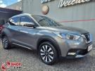 NISSAN Kicks SV 1.6 16v Cinza