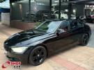 BMW 320i 2.0T 16v Preta