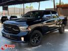 RAM 1500 Classic Laramie Night Edition 5.7 V8 4x4 C.D. Preta
