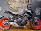 YAMAHA MT-09 850 Cinza