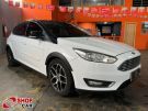FORD Focus Hatch Titanium 2.0 16v PowerShift Branca