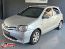 TOYOTA Etios Hatch X 1.3 16v Prata