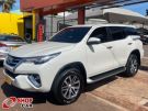 TOYOTA Hilux SW4 SRX D4-D 2.8TDi 16v 4x4 Branca