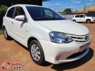 TOYOTA Etios Hatch XS 1.5 16v Branca