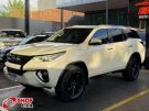 TOYOTA Hilux SW4 SRX D4-D 2.8TDi 16v 4x4 Branca