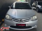 TOYOTA Etios Hatch X 1.3 16v Prata