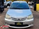 TOYOTA Etios Sedan XS 1.5 16v Prata
