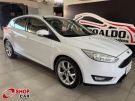 FORD Focus Hatch SE 2.0 16v PowerShift Branca