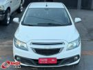 GM - Chevrolet Onix LT 1.0 Branca
