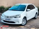 TOYOTA Etios Sedan XS 1.5 16v Branca