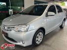 TOYOTA Etios Sedan X 1.5 16v Prata