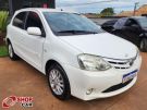 TOYOTA Etios Hatch XLS 1.5 16v Branca