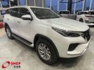 TOYOTA Hilux SW4 SRX D4-D 2.8TDi 16v 4x4 Branca
