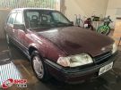 GM - Chevrolet Monza Classic SE 2.0 Vermelha