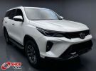 TOYOTA Hilux SW4 SRX Platinum D4-D 2.8TDi 16v 4x4 Branca