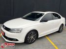 VW - Volkswagen Jetta Highline 2.0 16v TSi Branca