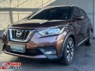NISSAN Kicks SV 1.6 16v Marrom