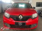 RENAULT Sandero Authentique 1.0 16v Vermelha