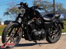 HARLEY-DAVIDSON Sportster XL 883 Iron Preta