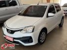 TOYOTA Etios Hatch X 1.3 16v Branca