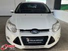 FORD Focus Hatch Titanium 2.0 16v PowerShift Branca