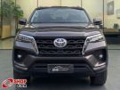 TOYOTA Hilux SW4 SRV 2.7 16v Cinza