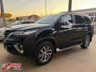 TOYOTA Hilux SW4 SRX D4-D 2.8TDi 16v 4x4 Preta