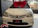 TOYOTA Etios Sedan X 1.5 16v Branca