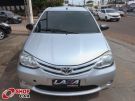 TOYOTA Etios Sedan X 1.5 16v Prata