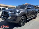 TOYOTA Hilux SRX D4-D 2.8TDi 16v 4x4 C.D. Cinza